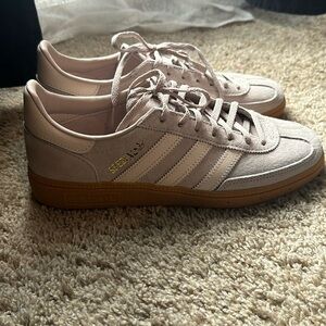 Adidas Spezial sneakers